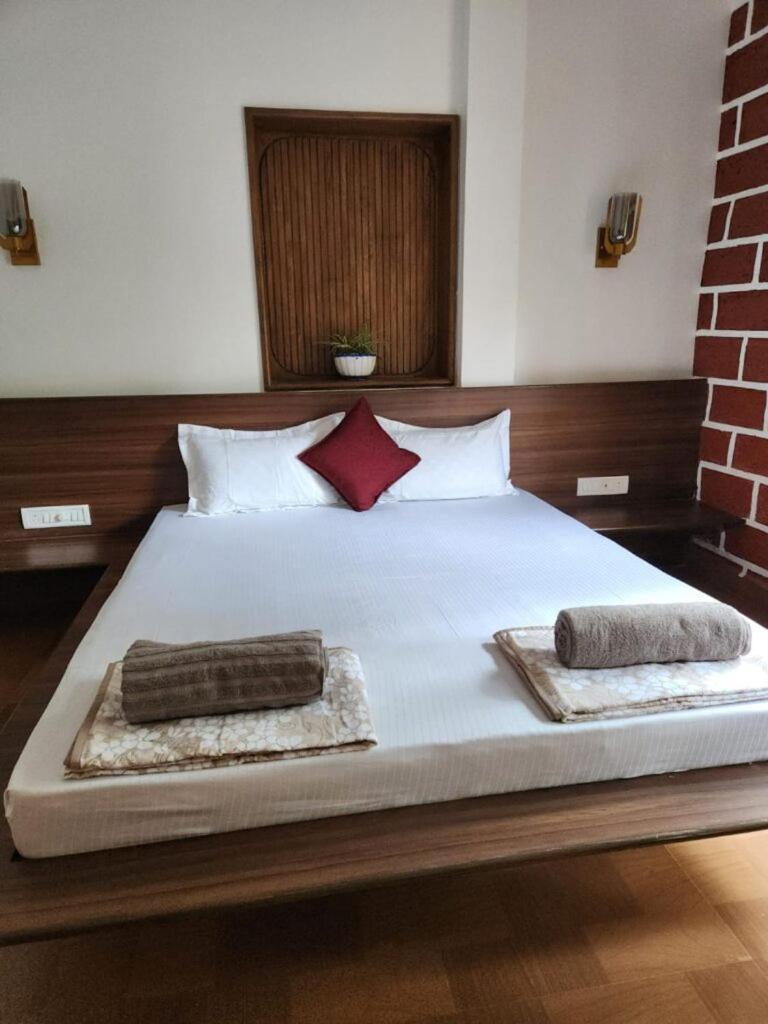 The Chira House Villa อลีบาก ภายนอก รูปภาพ